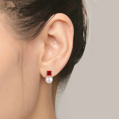 Elegant 925 Silver Earrings with Garnet and Pearls